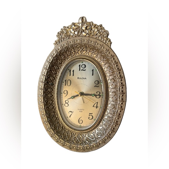 Accents Vintage Oval Gold Tone Bulova Bedside Table Alarm Clock 65 X